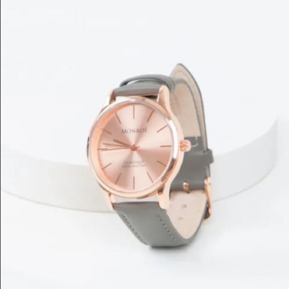 Monroé Classique Watch in Sunburst Solérose NWT